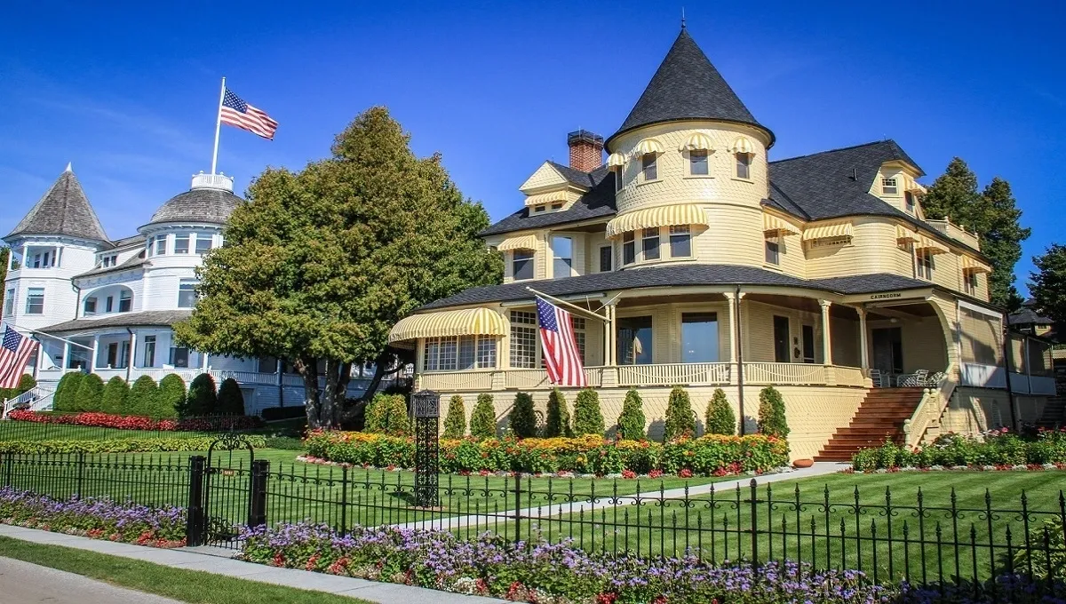 Home for Sale in mackinac island